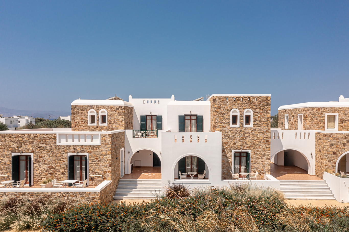 Book your wedding day in Plaka Hotels